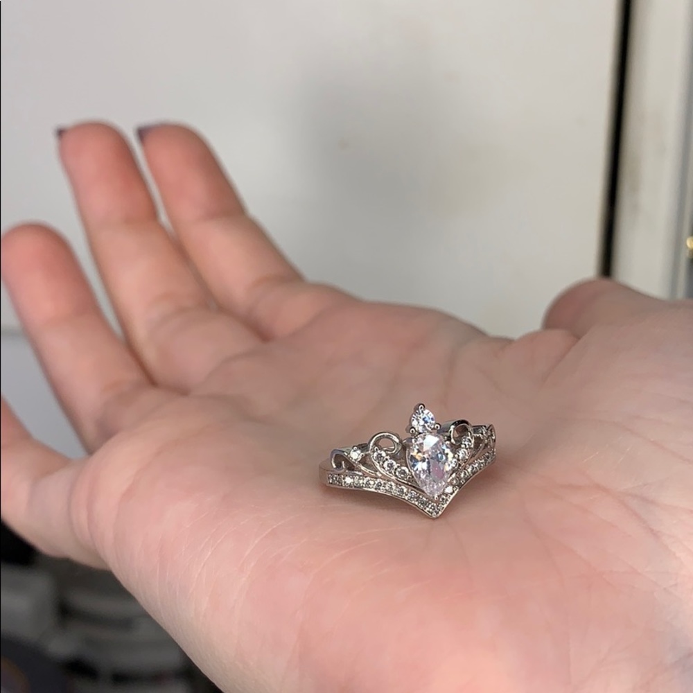 Fragrant Jewels Princess Ring